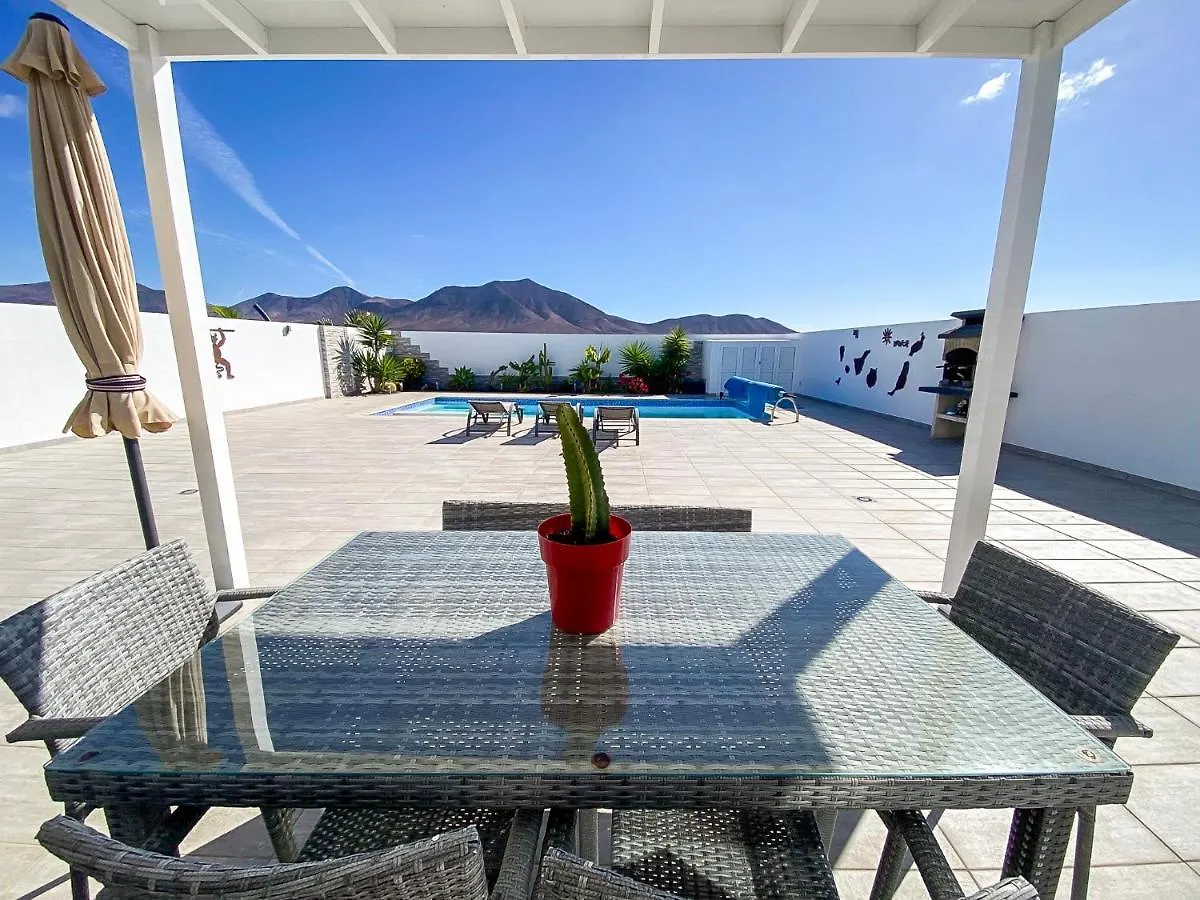 Villa Carol Playa Blanca